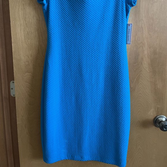 New! Bisou Bisou Dress - Picture 2 of 5